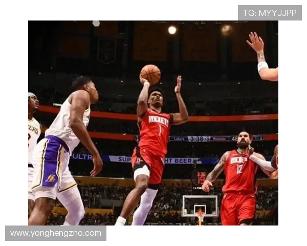 里夫斯伤停苦练再演疯狂出手秀